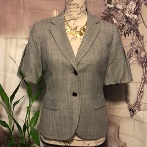 Banana Republic Short Tapered Puffed Sleeve P 6